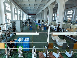 川岛电器生产车间环境